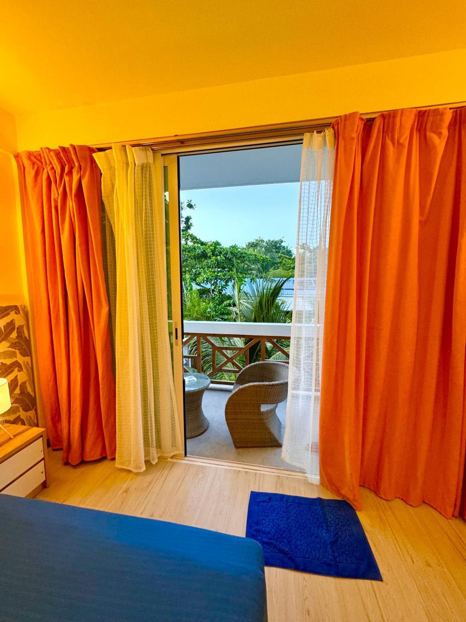Sands Grand Dhigurah  Exteriör bild